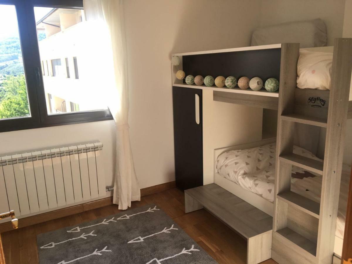 Apartamento Ezcaray Con Piscina 佐瑞奎 外观 照片