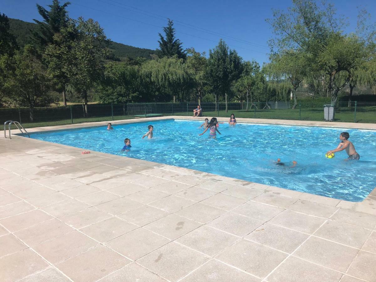 Apartamento Ezcaray Con Piscina 佐瑞奎 外观 照片