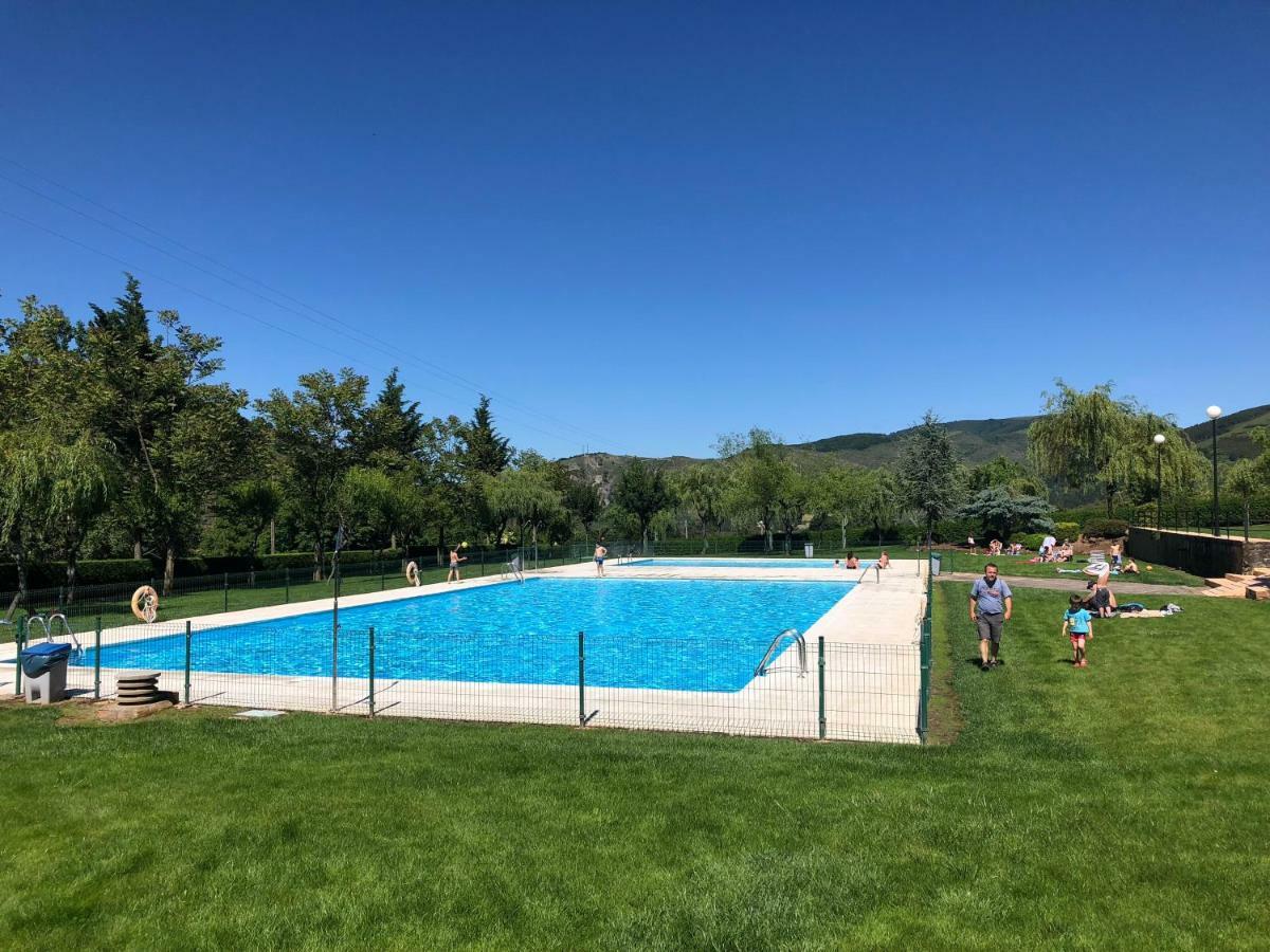 Apartamento Ezcaray Con Piscina 佐瑞奎 外观 照片