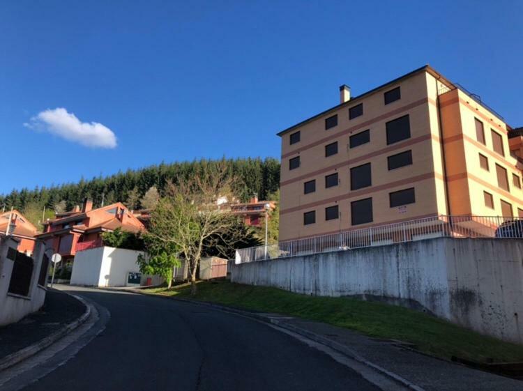 Apartamento Ezcaray Con Piscina 佐瑞奎 外观 照片